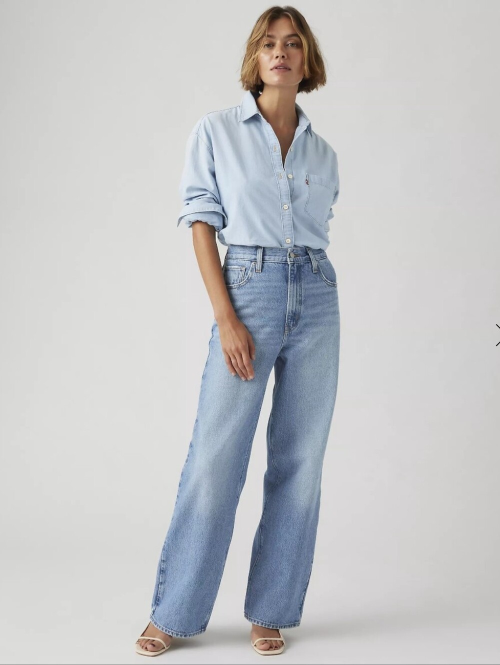 Levi's High Waisted Straight Jeans - Size 27